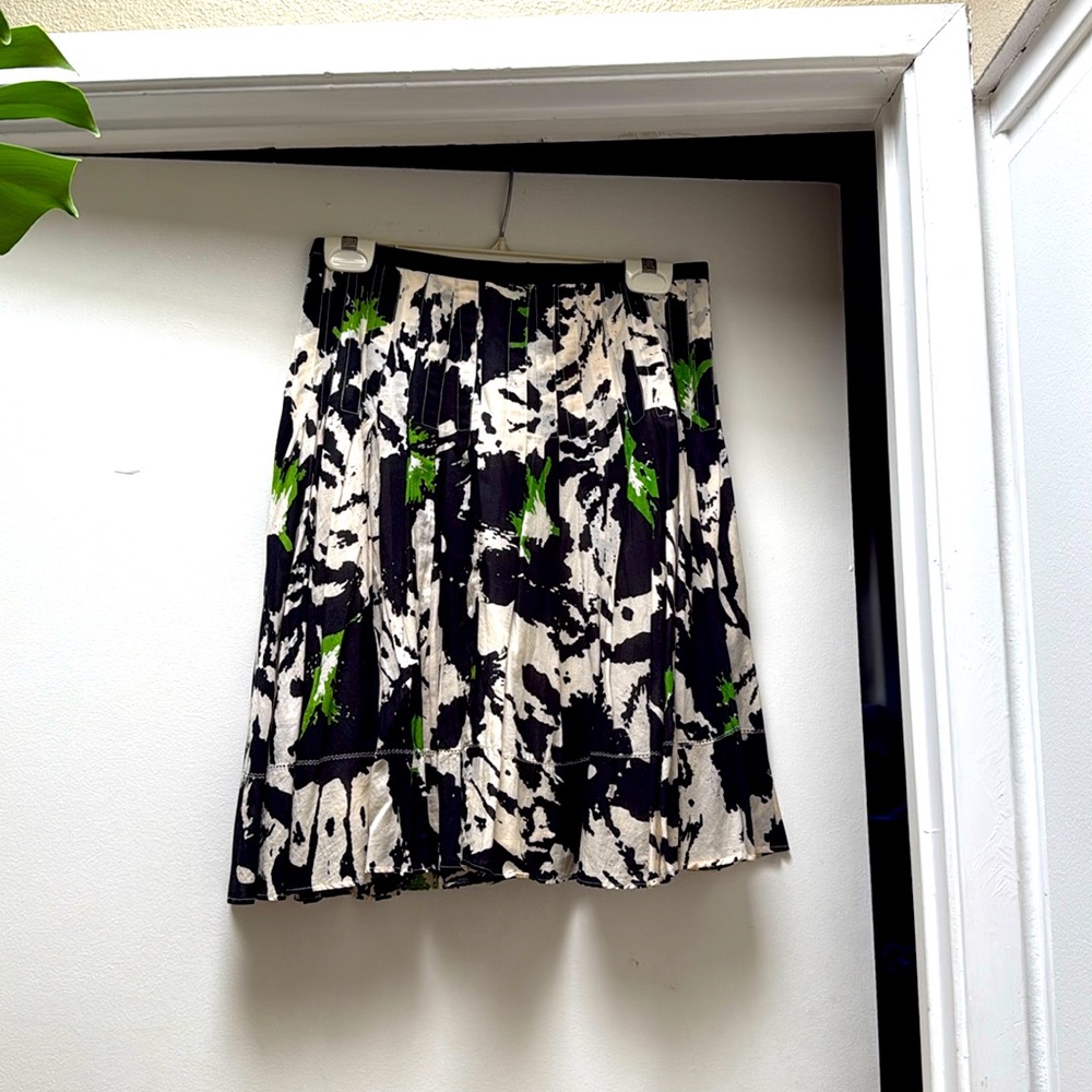 The limited Pleated Skirt